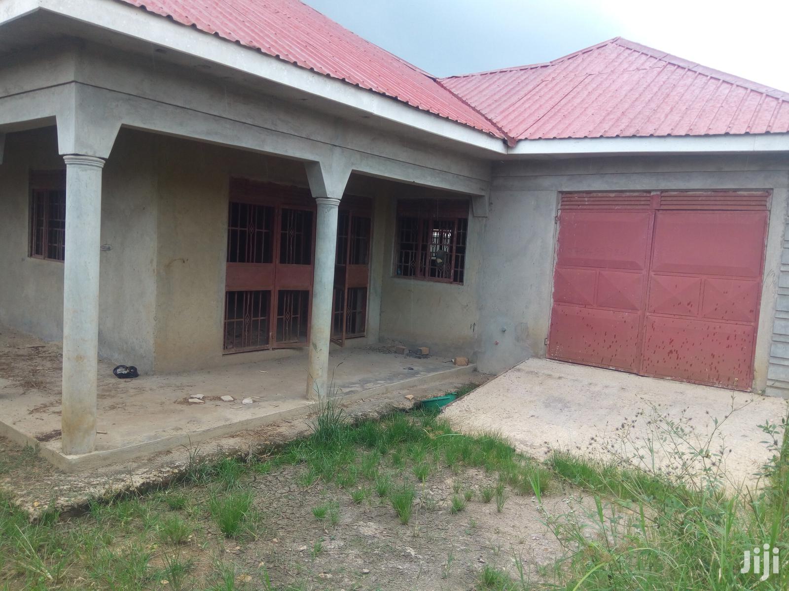 Large Compound House in Kira for Sell in Kampala