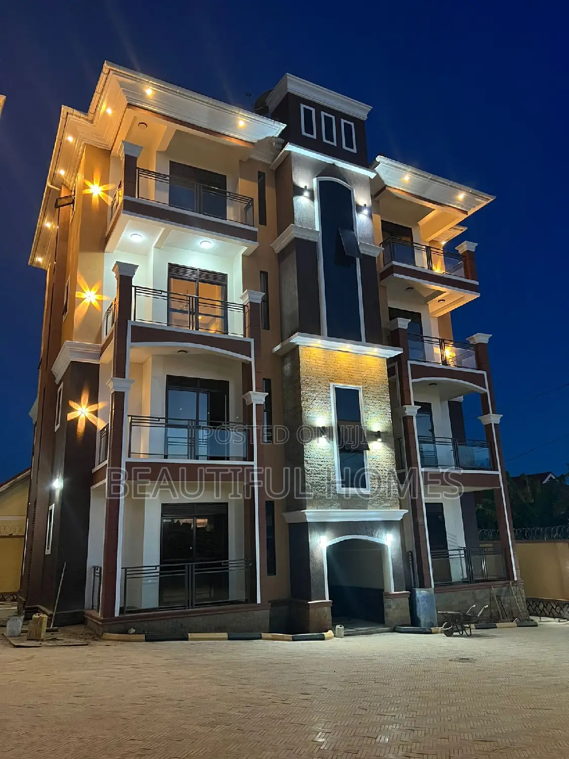 Furnished 2bdrm Apartment in Mutungo Corporate, Central Division in Central Division