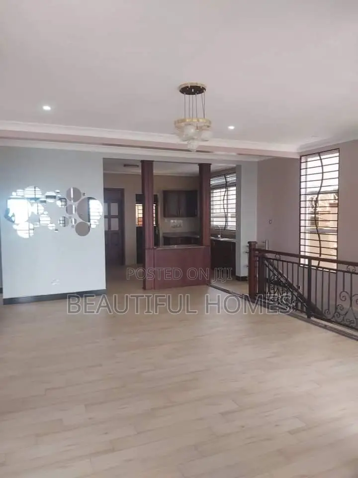 Furnished 6bdrm Mansion in Kigo Munyonyo, Makindye for sale in Makindye