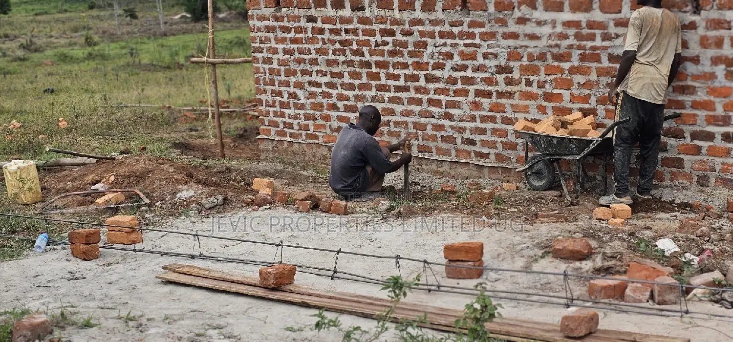 Hope U Want a Developing Estate ,Here Comes Namayumba Tarma in Wakiso / Wakiso