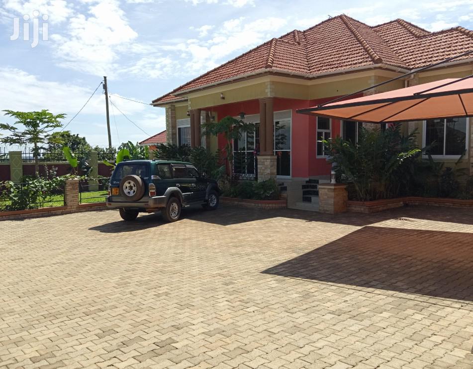 Kiira Prestigious House With Green on Quick Sell in Kampala