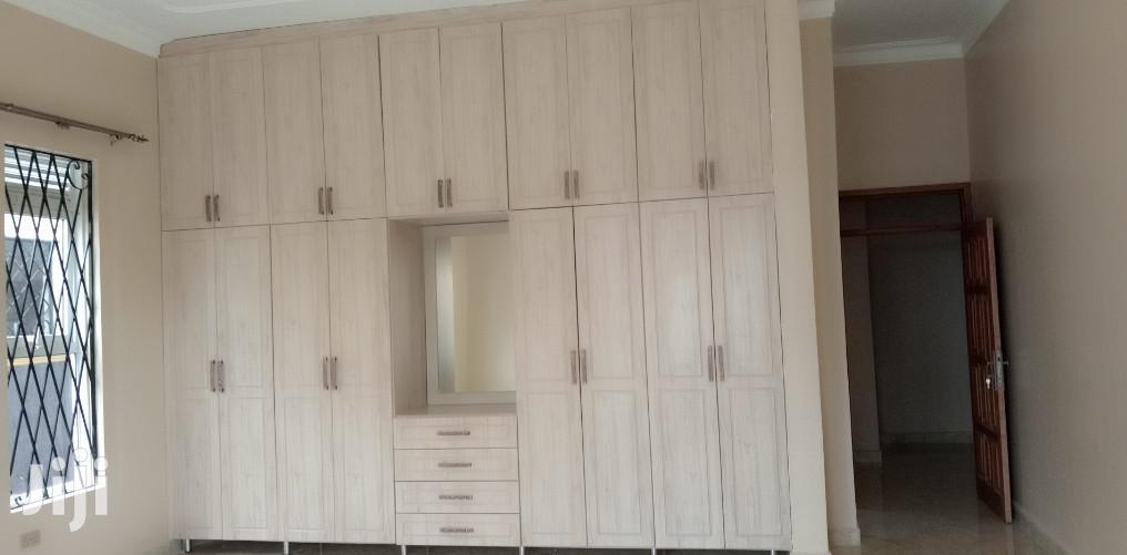 Kisasi Wonderfully Set Mansion on Sell in Kampala