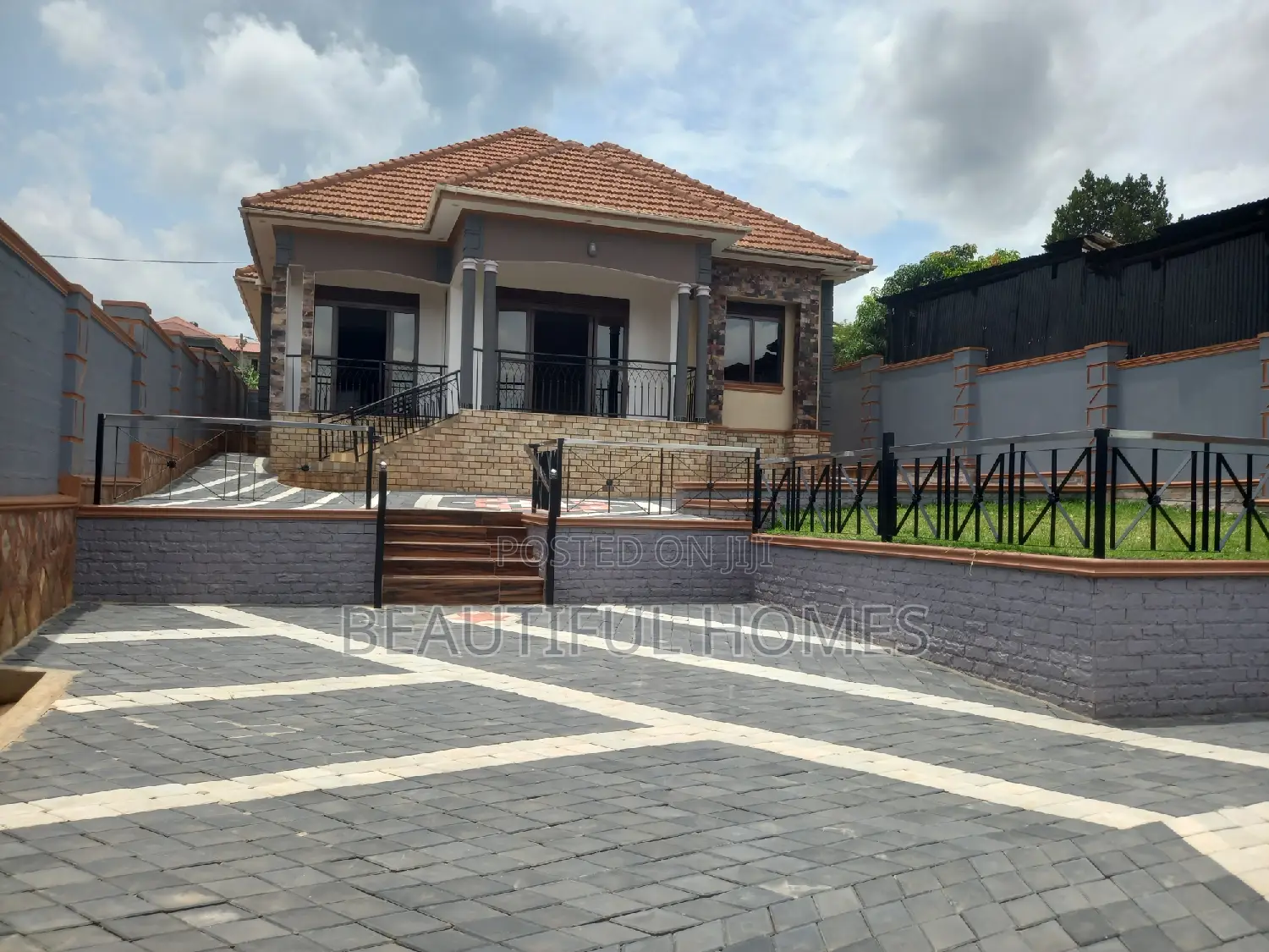 Furnished 4bdrm Bungalow in Kira for sale in Kira