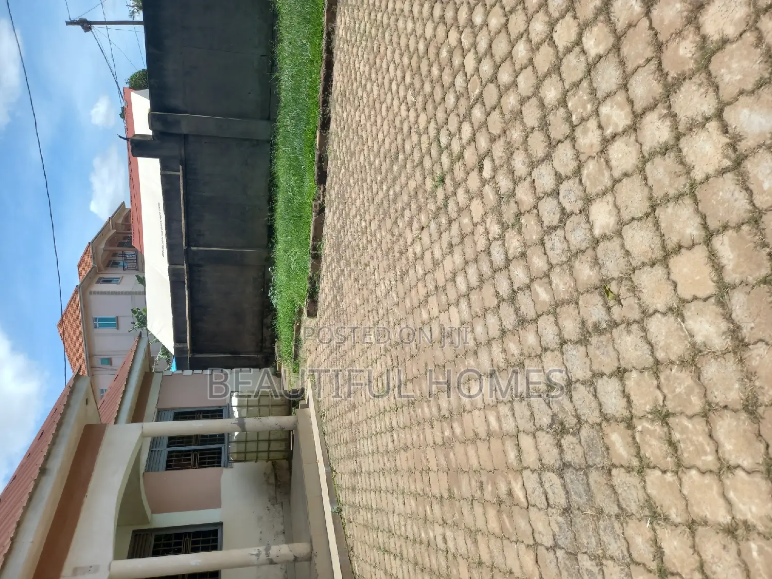 Furnished 4bdrm House in Kyaliwajjara Mbalwa, Kira for sale in Kira