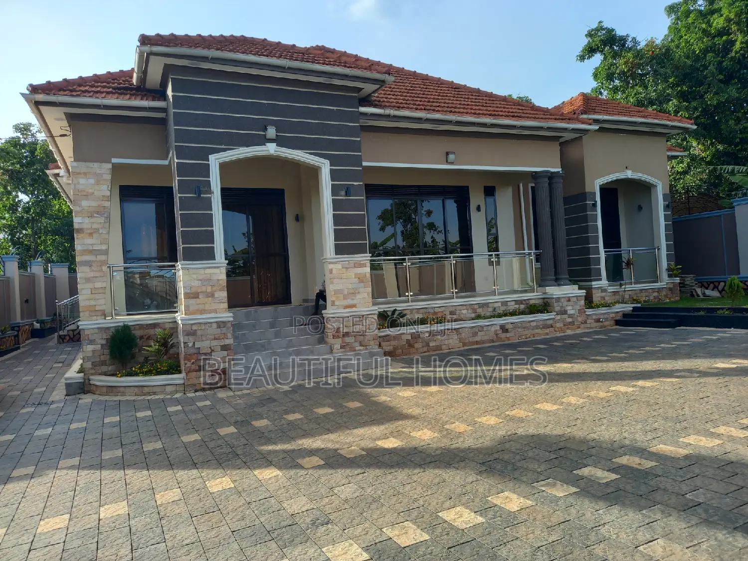 Furnished 5bdrm Bungalow in Kira Mamerito Road for sale in Kira