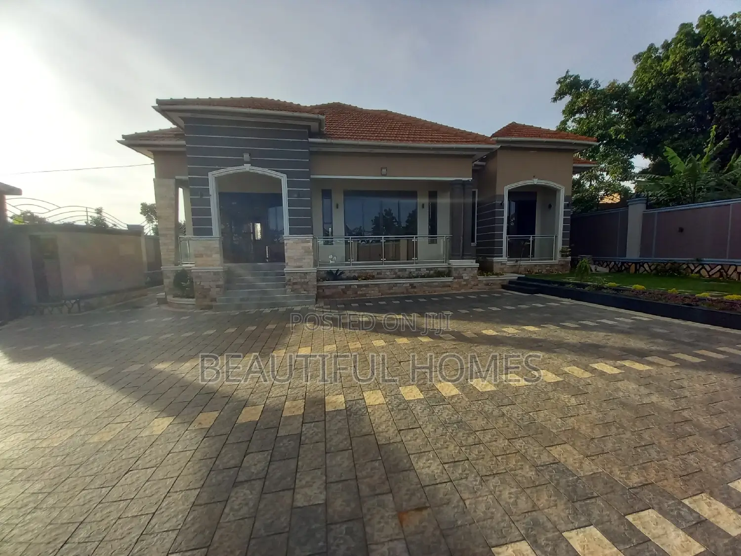 Furnished 5bdrm Mansion in Kira for sale in Kira