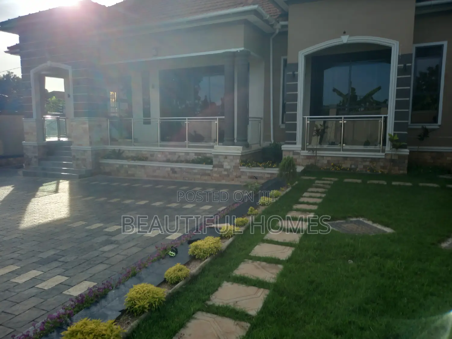Furnished 5bdrm House in Kira for sale in Kira