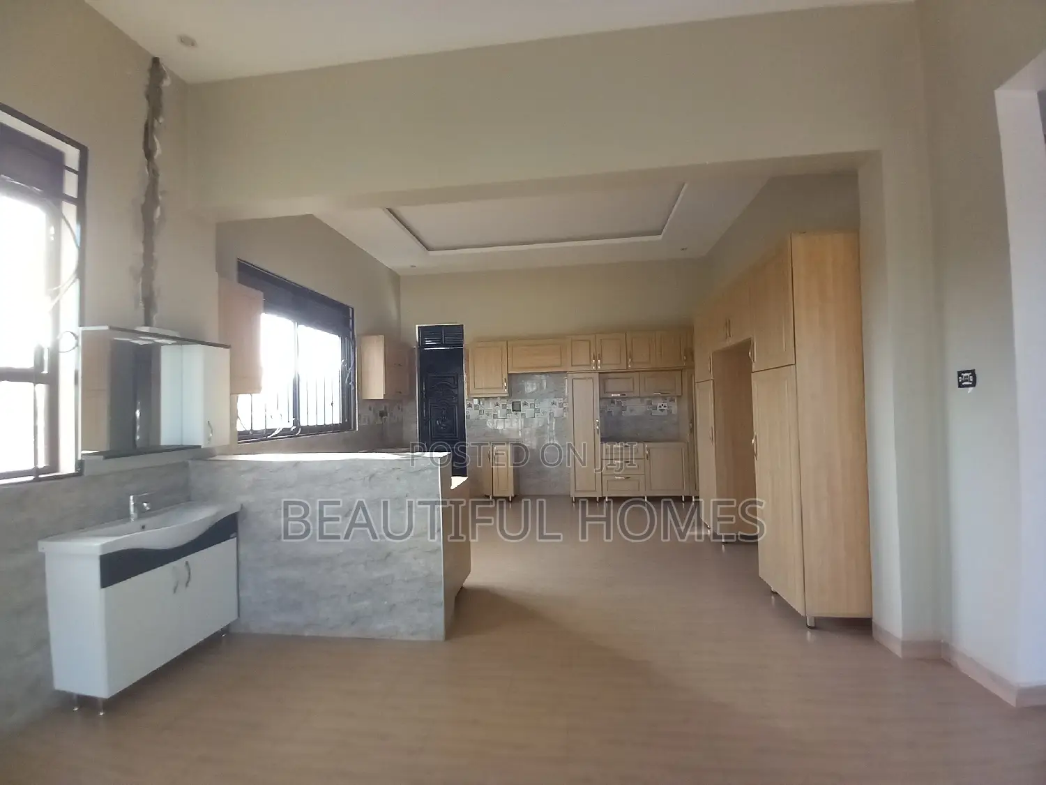 Furnished 5bdrm House in Kira for sale in Kira