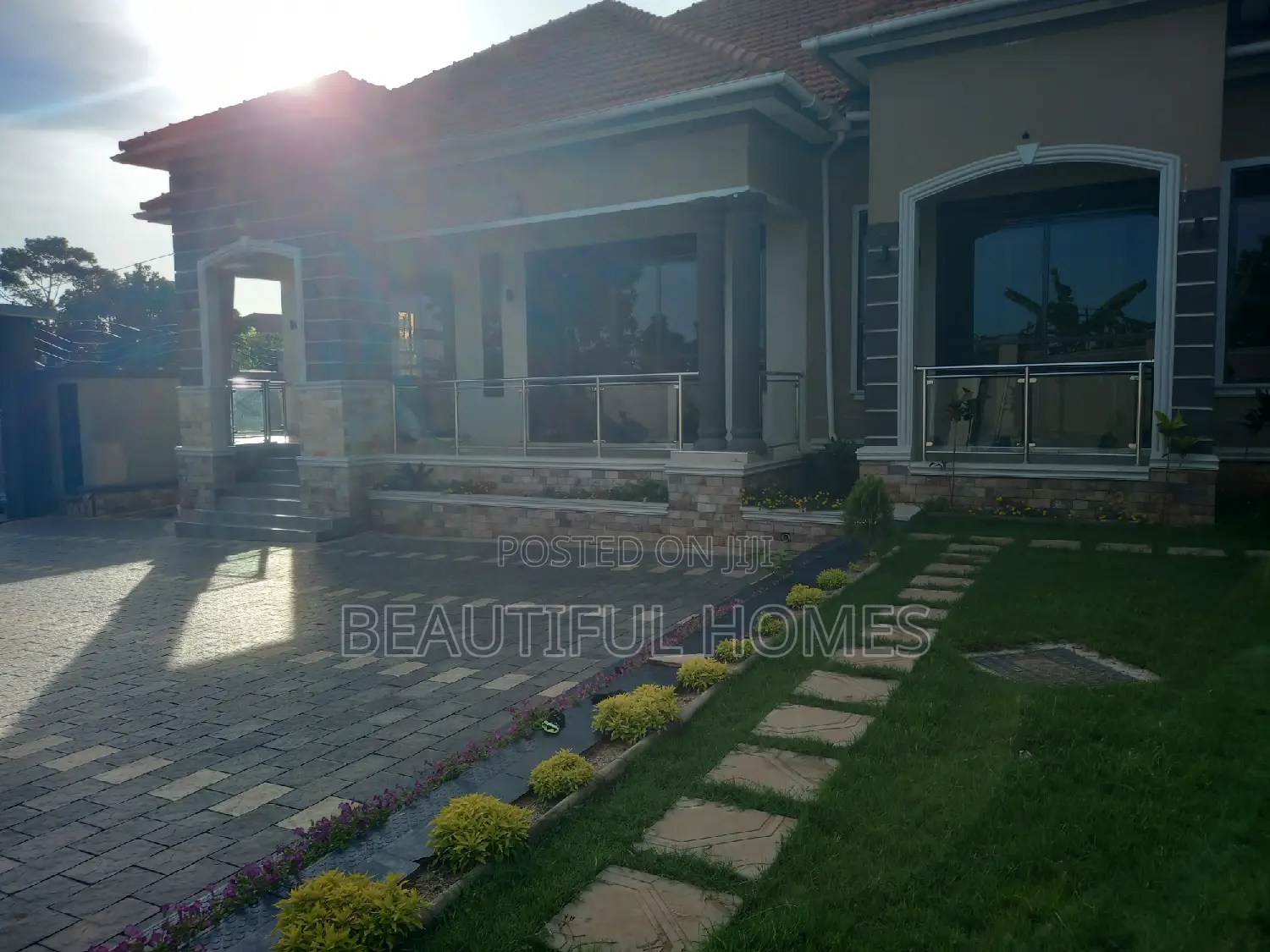 Furnished 5bdrm House in Kira for sale in Kira