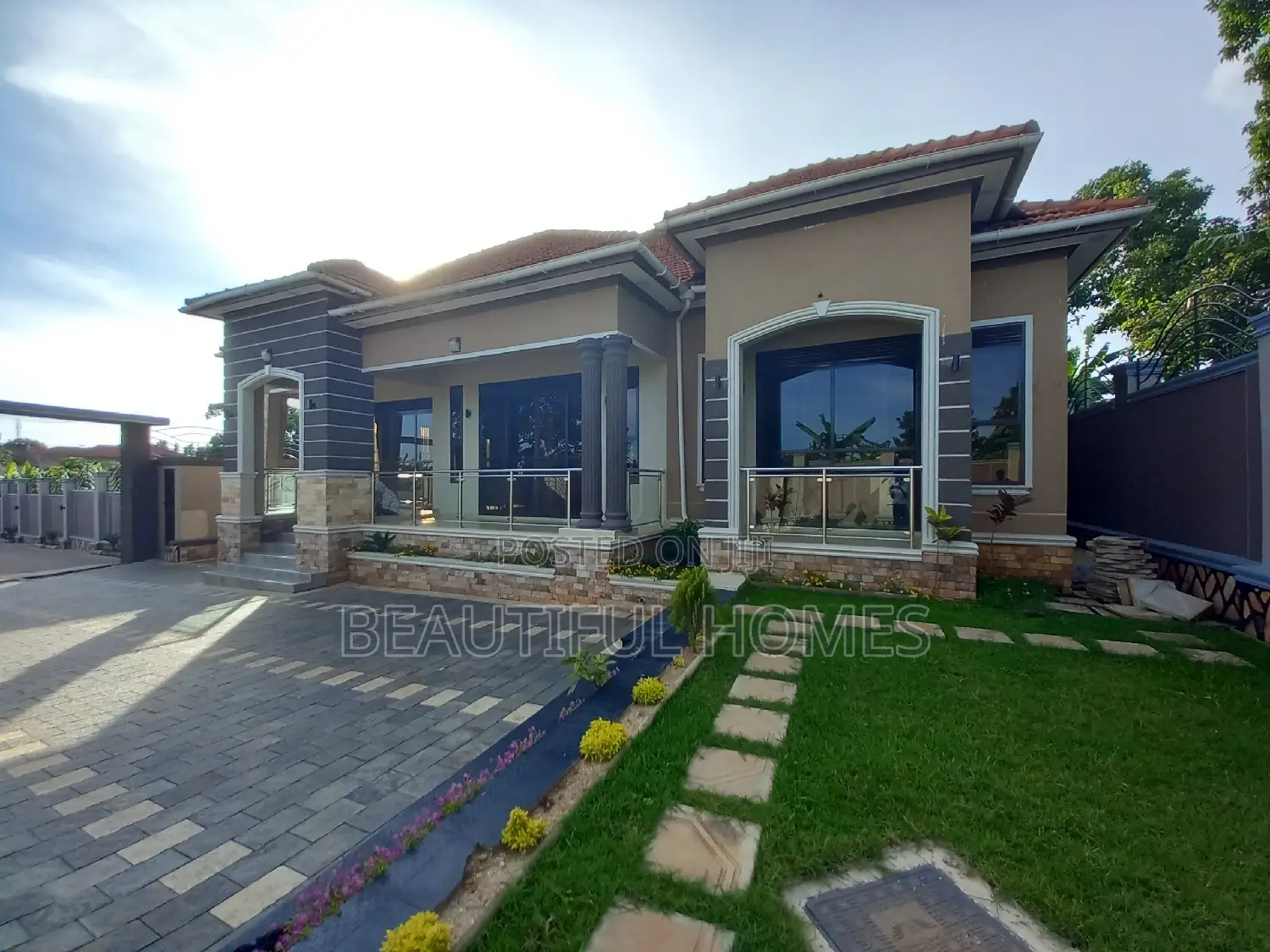 Furnished 5bdrm House in Kira for sale in Kira