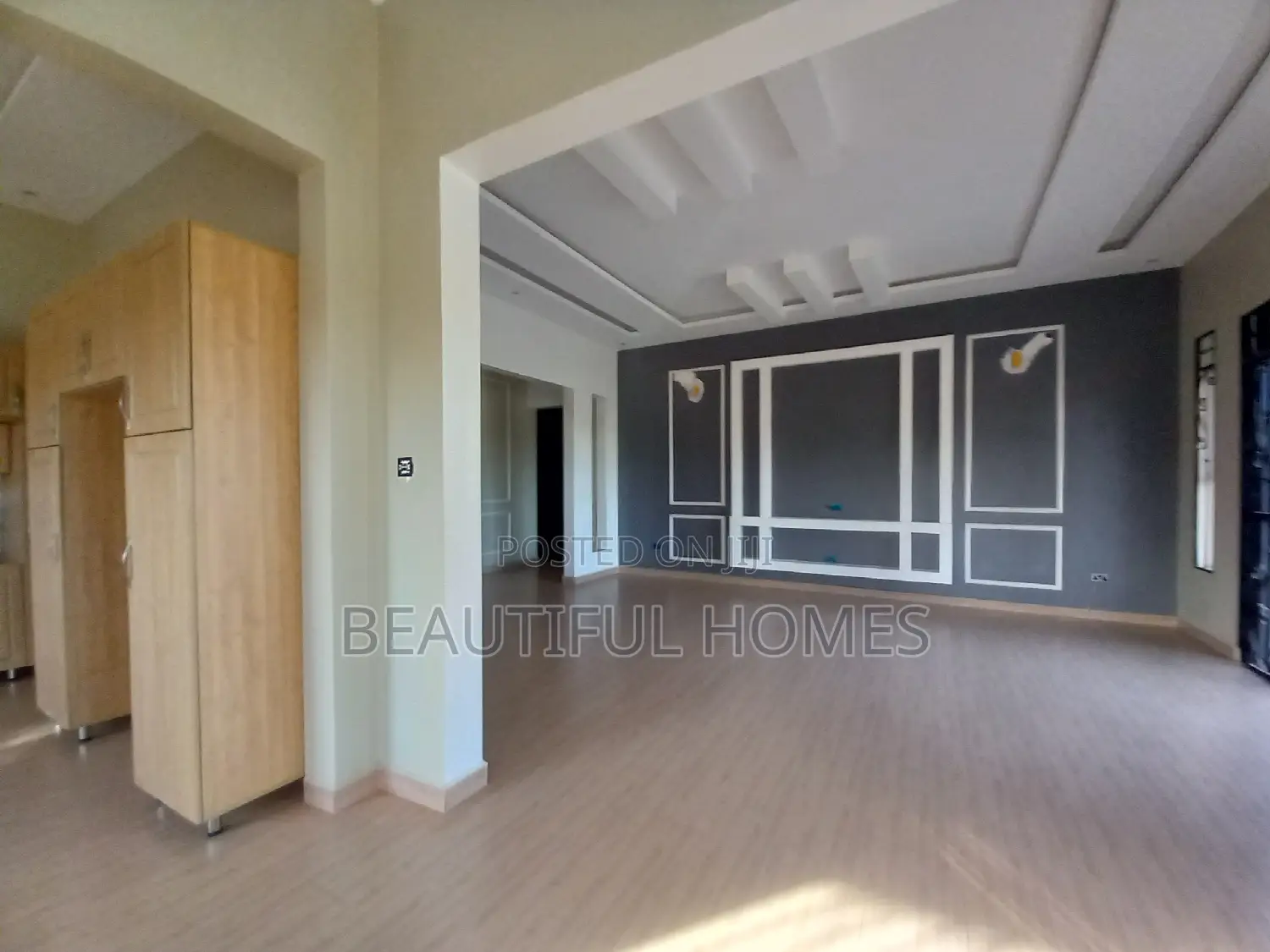 Furnished 5bdrm House in Kira Mamerito Road for sale in Kira