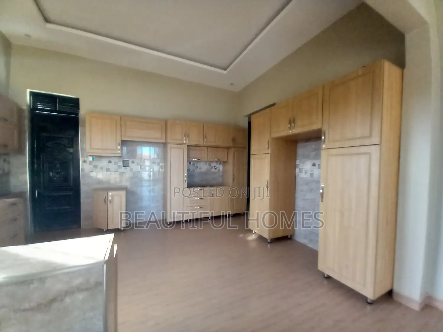 Furnished 5bdrm House in Kira Mamerito Road for sale in Kira