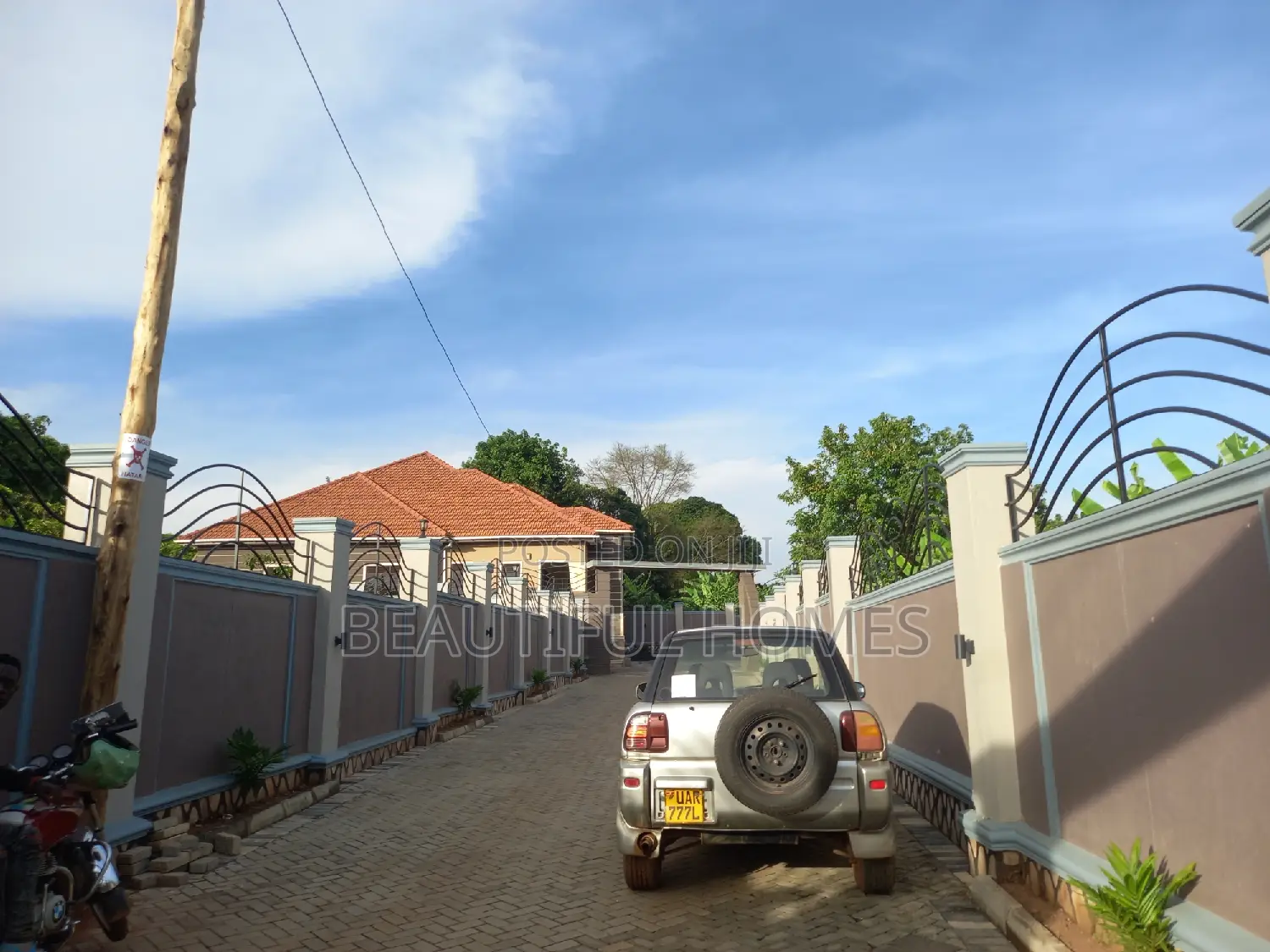 Furnished 5bdrm House in Kira Mamerito Road for sale in Kira