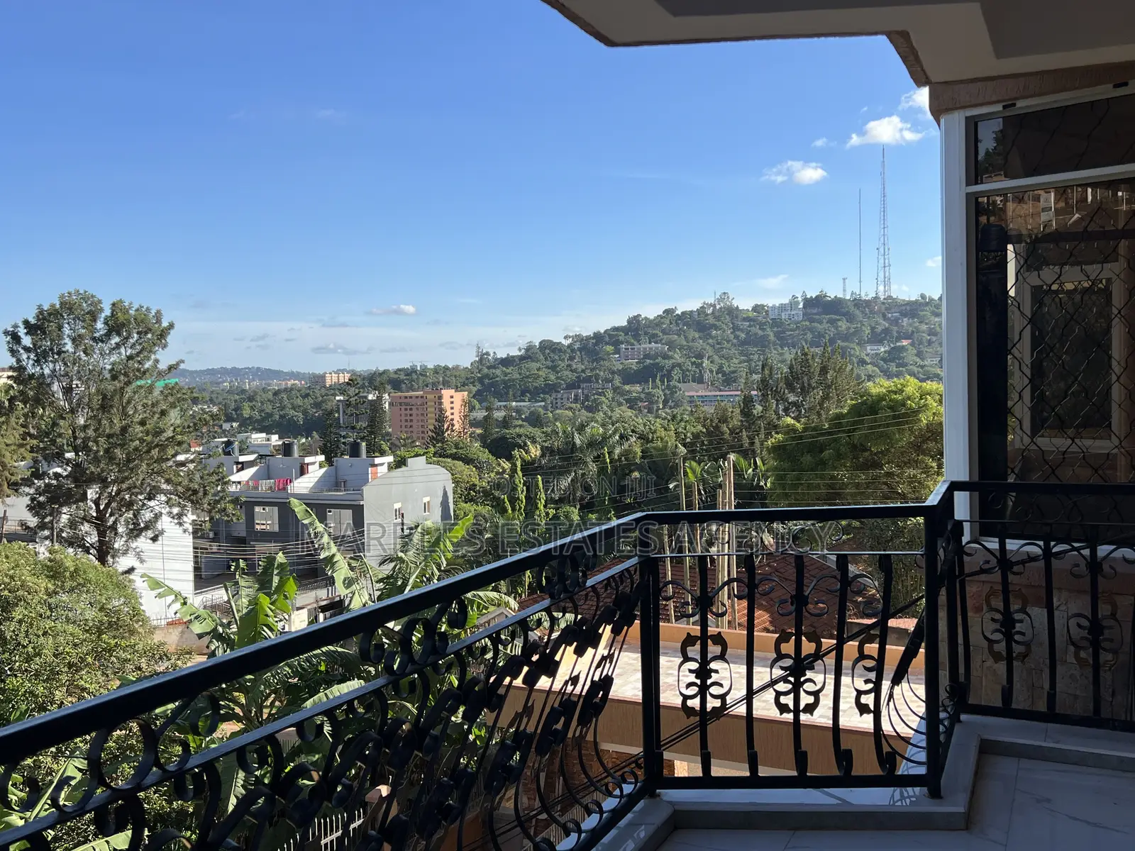 4bdrm Condo in Naguru, Central Division for sale in Central Division