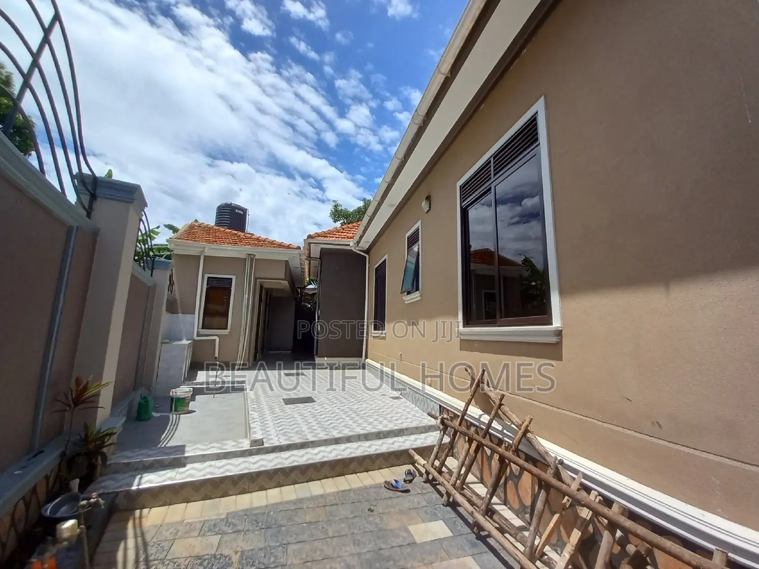 Furnished 5bdrm House in Kira, Central Division for sale in Central Division
