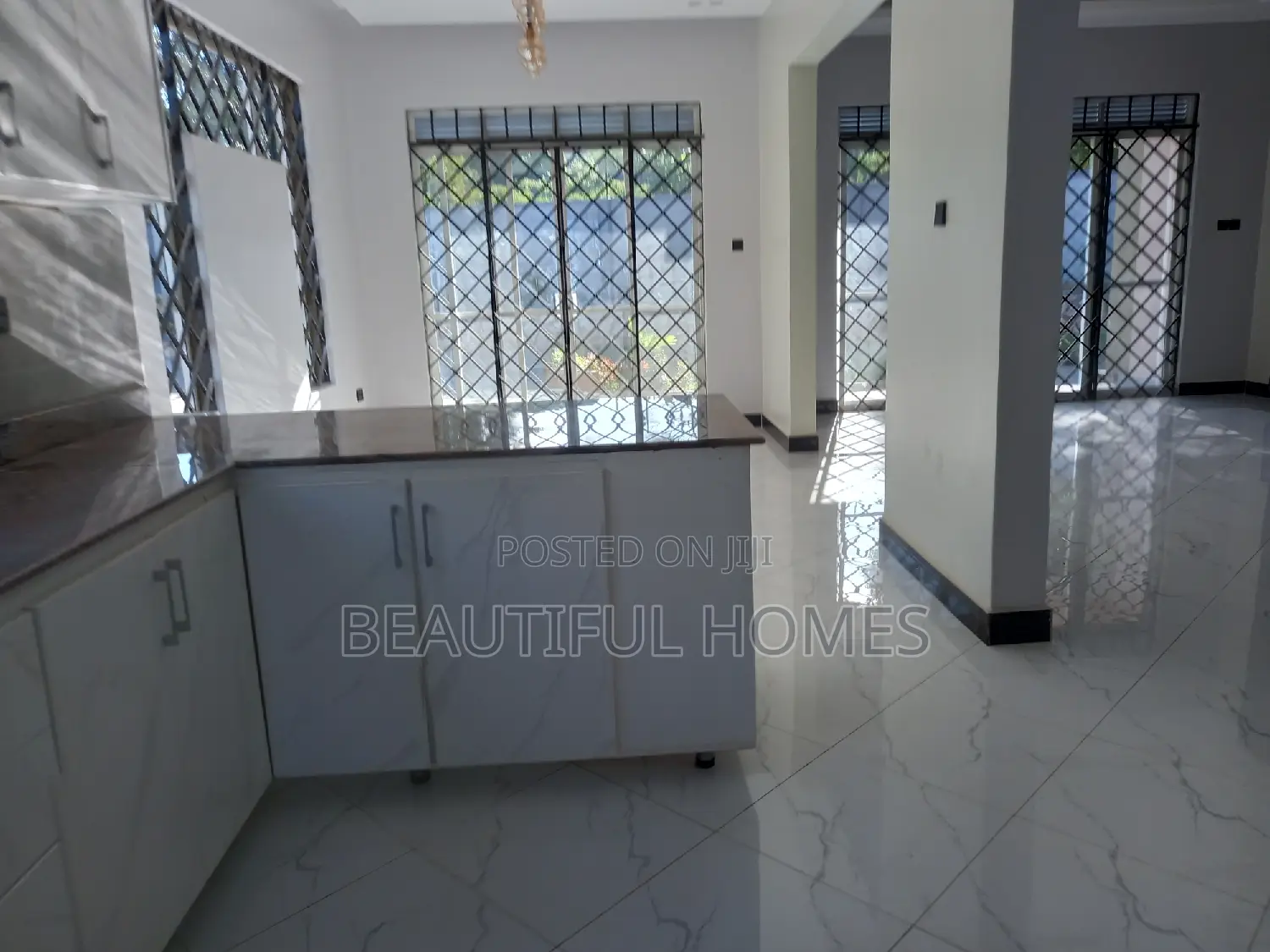 Furnished 4bdrm House in Kisaasi, Nakawa for sale in Nakawa