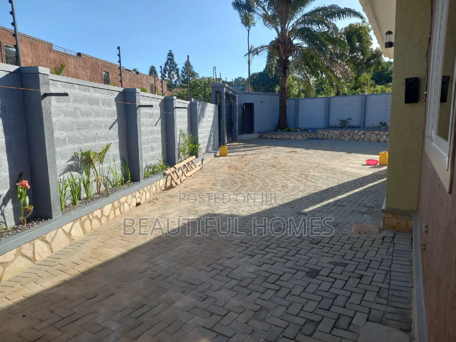 Furnished 4bdrm House in Kisaasi, Nakawa for sale in Nakawa