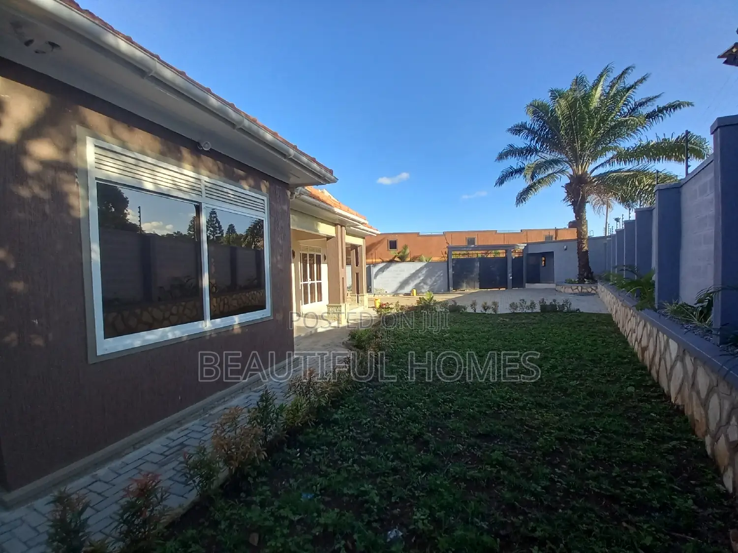 Furnished 4bdrm House in Kisaasi, Nakawa for sale in Nakawa