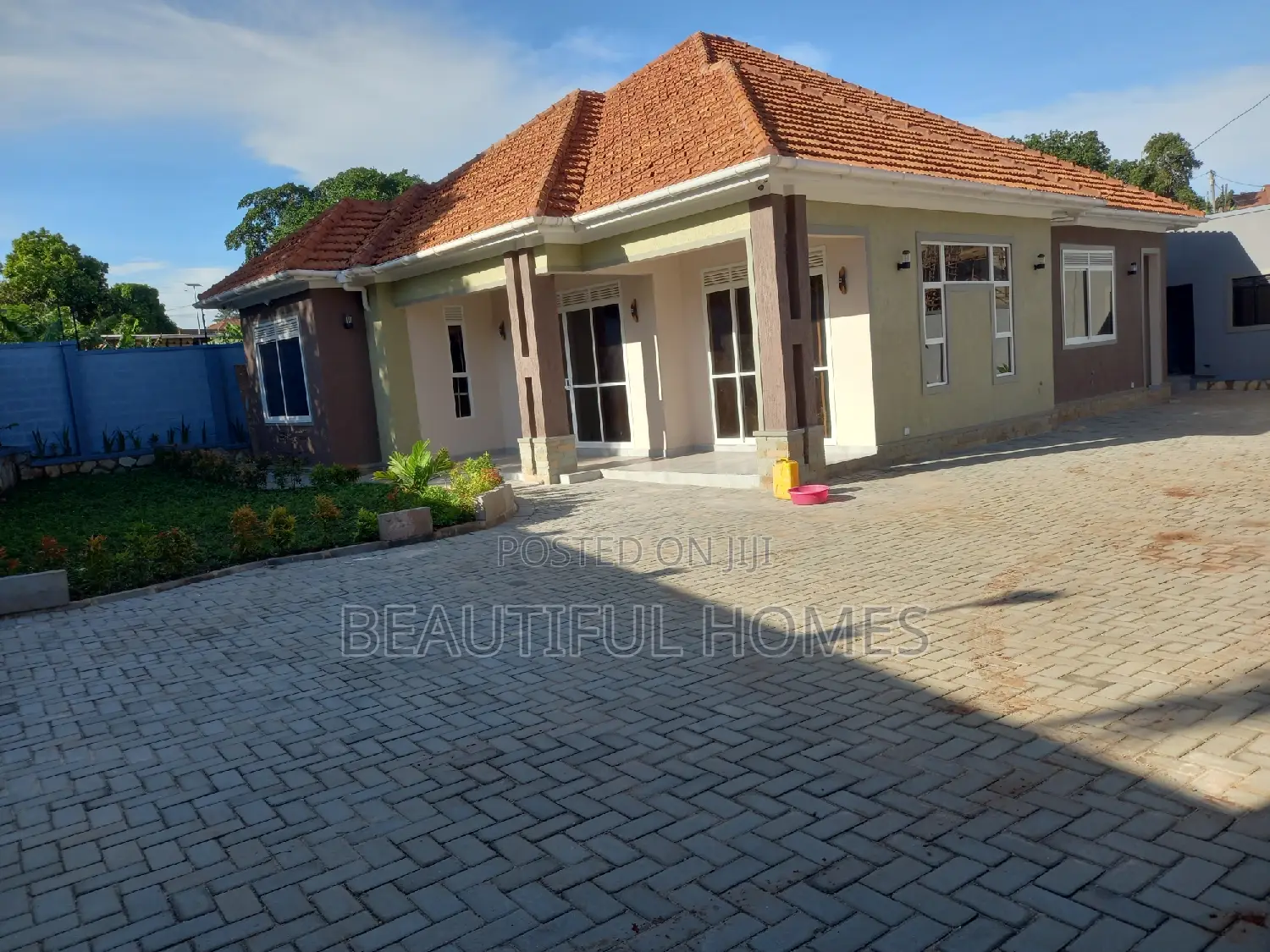 Furnished 4bdrm Bungalow in Kisaasi, Central Division for sale in Central Division