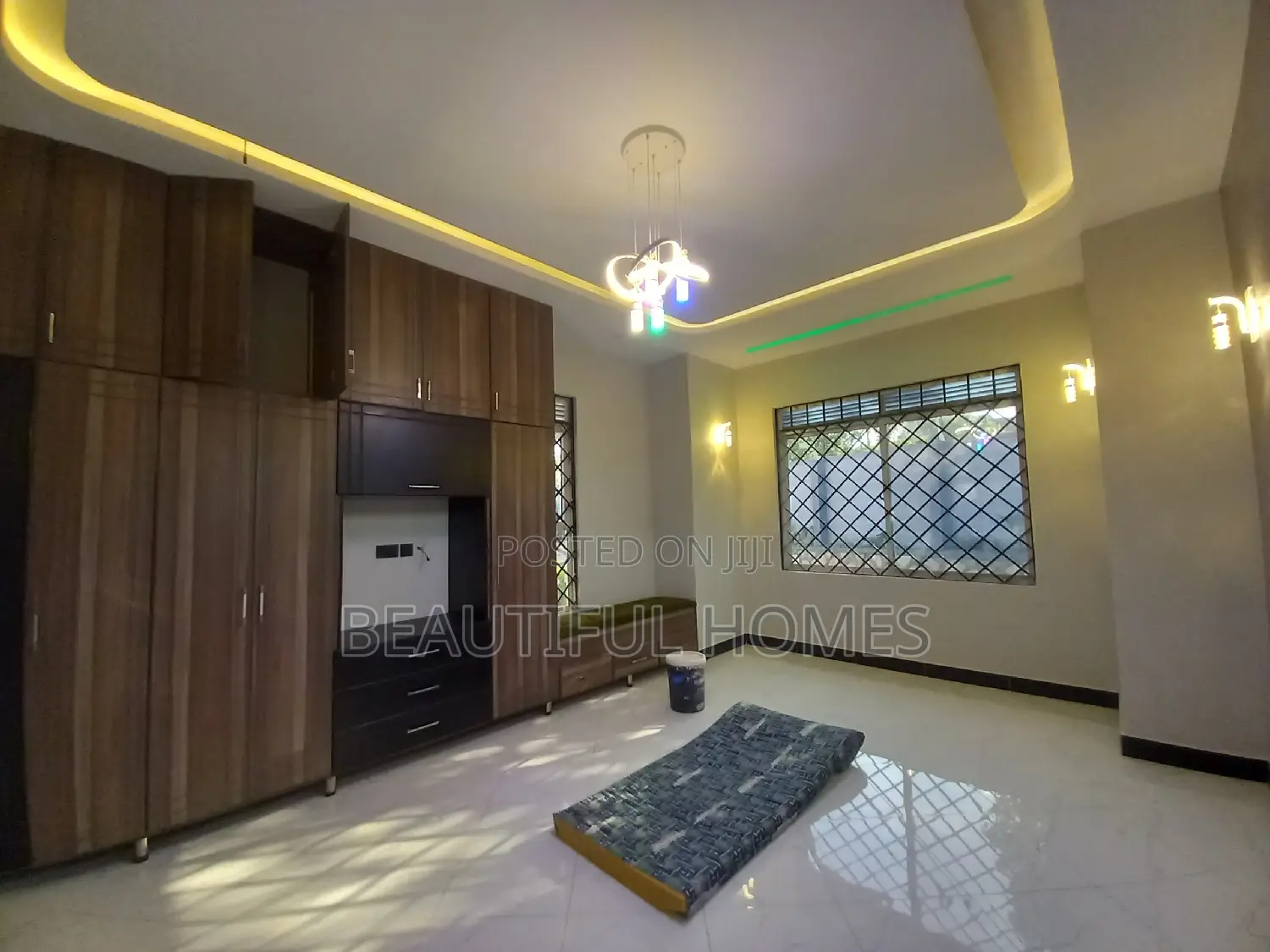 Furnished 4bdrm Bungalow in Kisaasi, Central Division for sale in Central Division