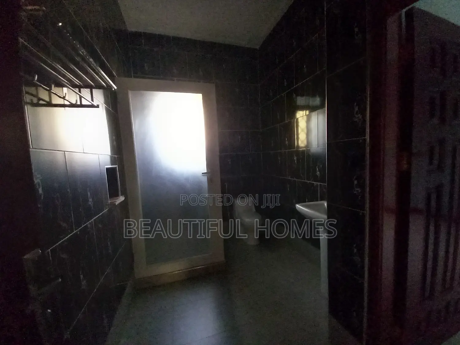 Furnished 4bdrm House in Kisaasi, Nakawa for sale in Nakawa