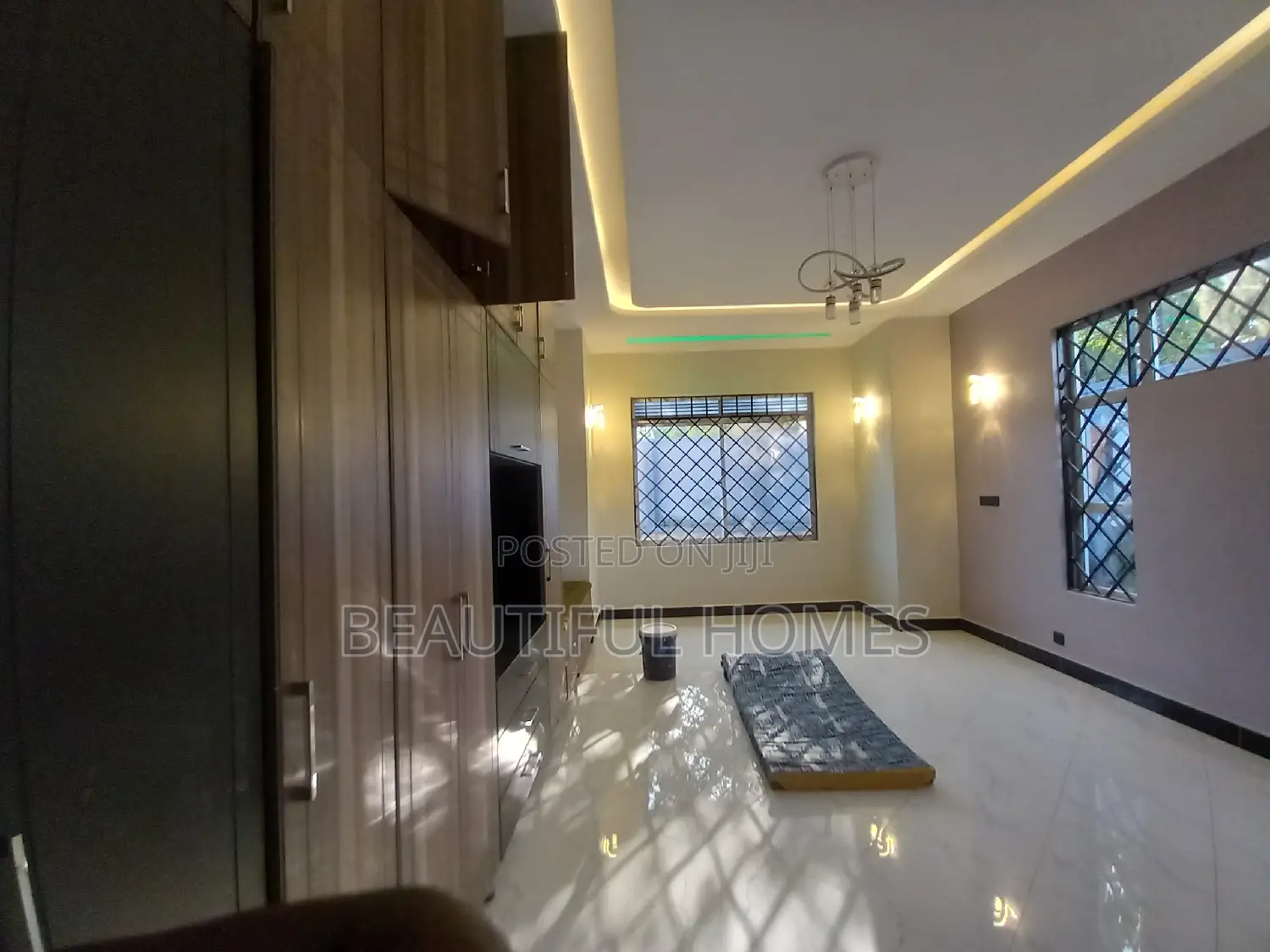 Furnished 4bdrm House in Kisaasi, Nakawa for sale in Nakawa
