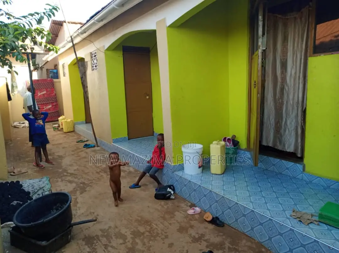 3bdrm House in Nansana, Division A for sale in Division A