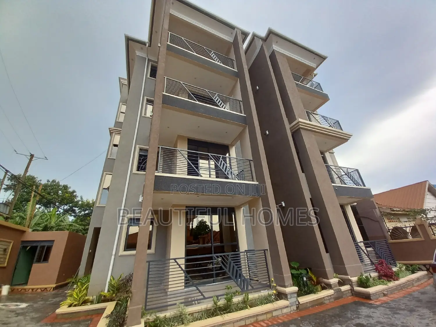 Furnished 3bdrm Apartment in Kisaasi Bukoto, Central Division for sale in Central Division