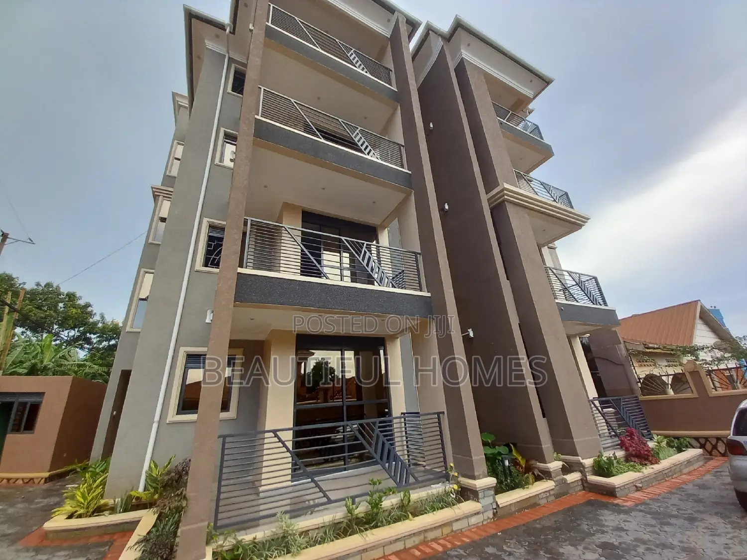 Furnished 3bdrm Apartment in Kisaasi Bukoto, Central Division for sale in Central Division