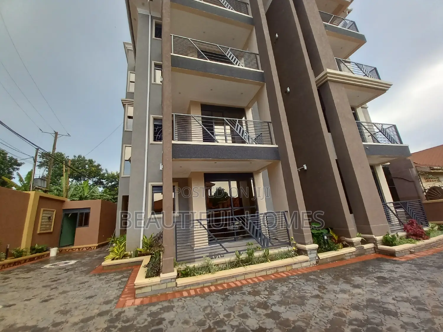 Furnished 3bdrm Apartment in Kisaasi, Nakawa for sale in Nakawa