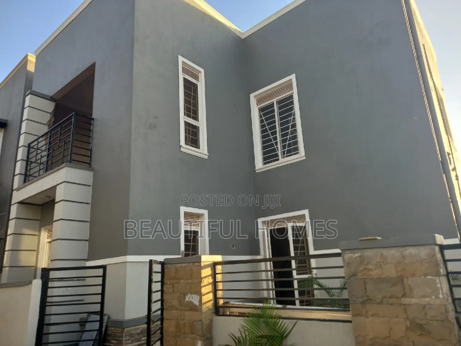 Furnished 4bdrm Villa in Kira Tarmacked for sale in Kira