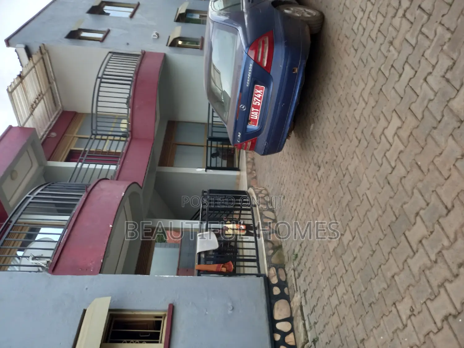 Furnished 2bdrm Apartment in Kira for sale in Kira