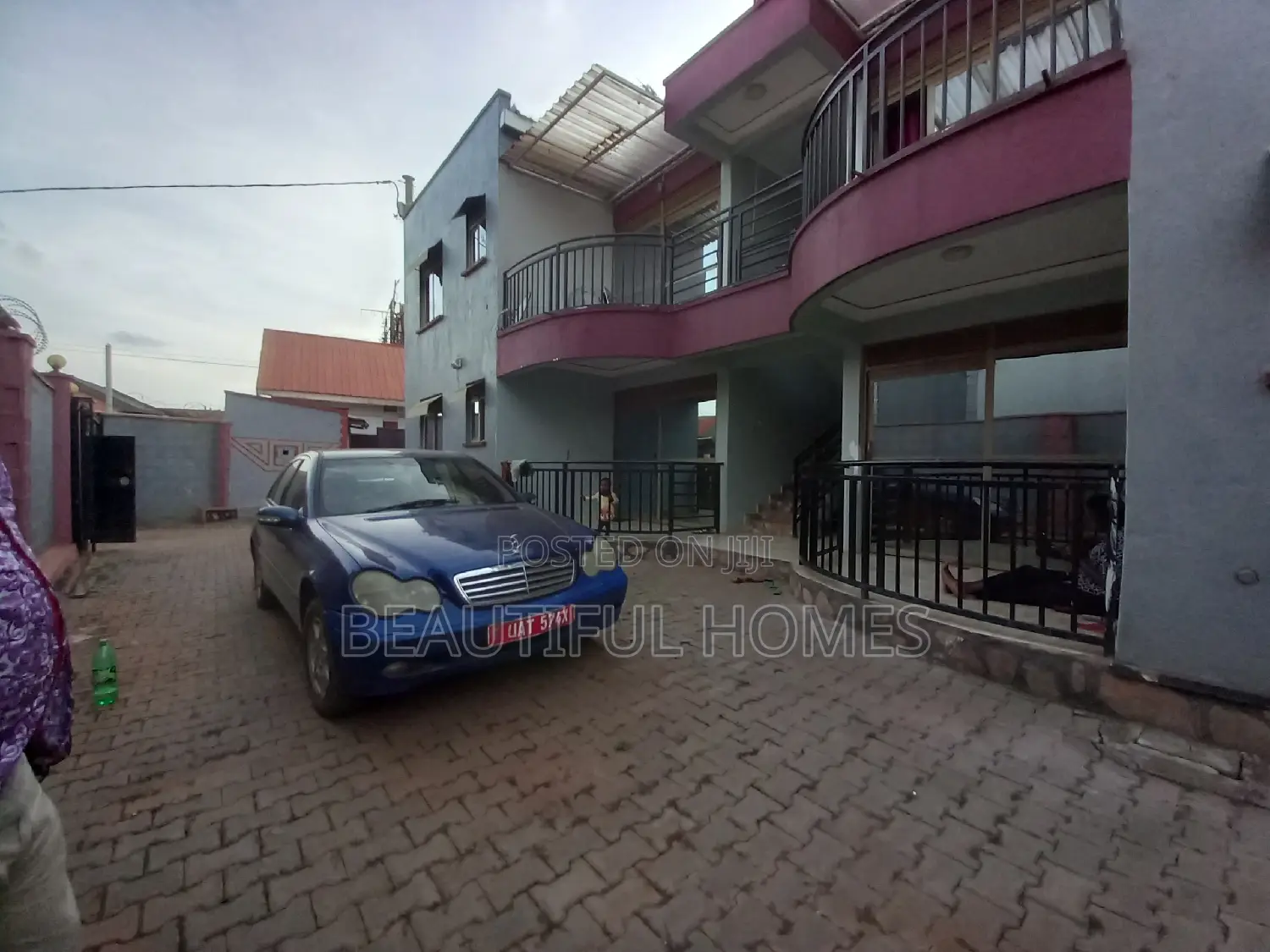 Furnished 2bdrm Apartment in Kira for sale in Kira