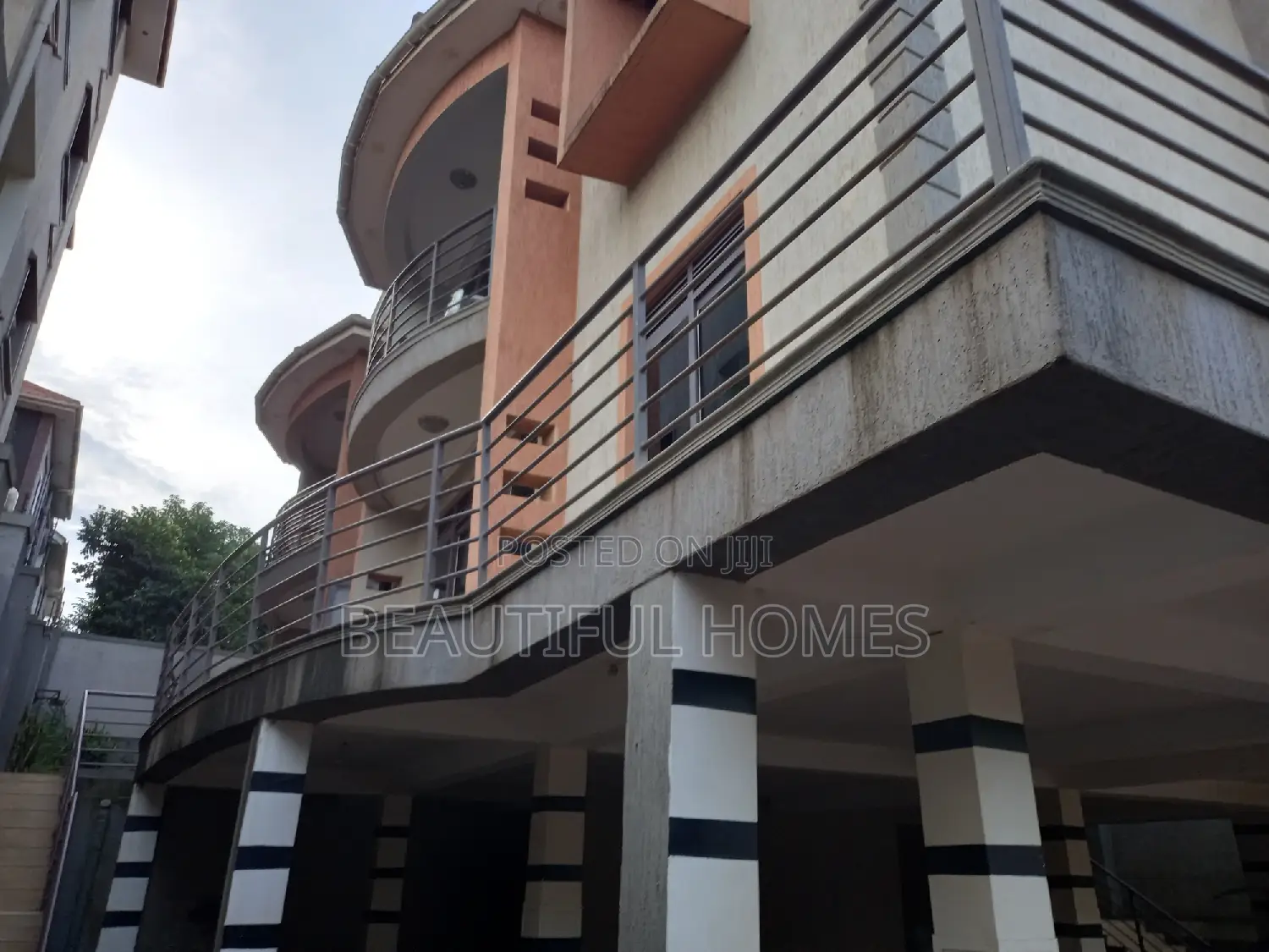 Furnished 3bdrm Apartment in Namugongo, Central Division for sale in Central Division