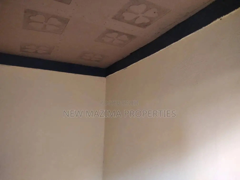 6bdrm House in Kawempe Kawanda, Division A for sale in Division A