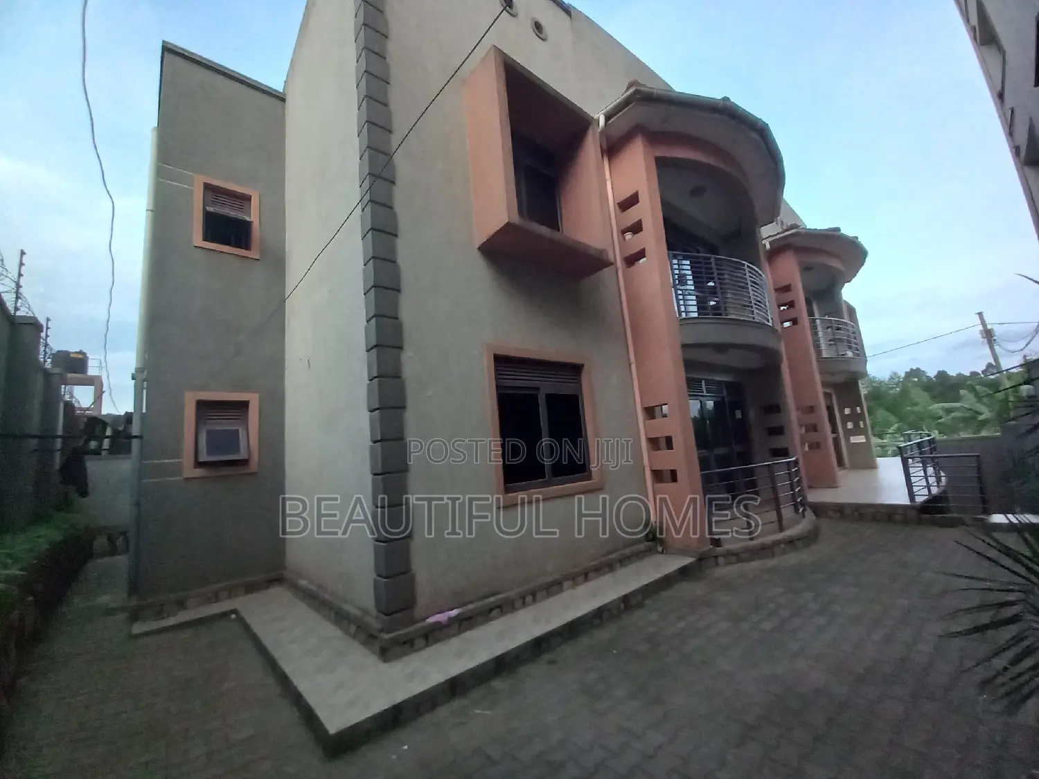 Furnished 3bdrm Block of Flats in Namugongo, Kira for sale in Kira