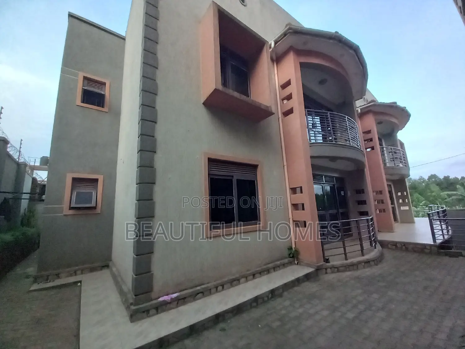 Furnished 3bdrm Apartment in Namugongo, Kira for sale in Kira