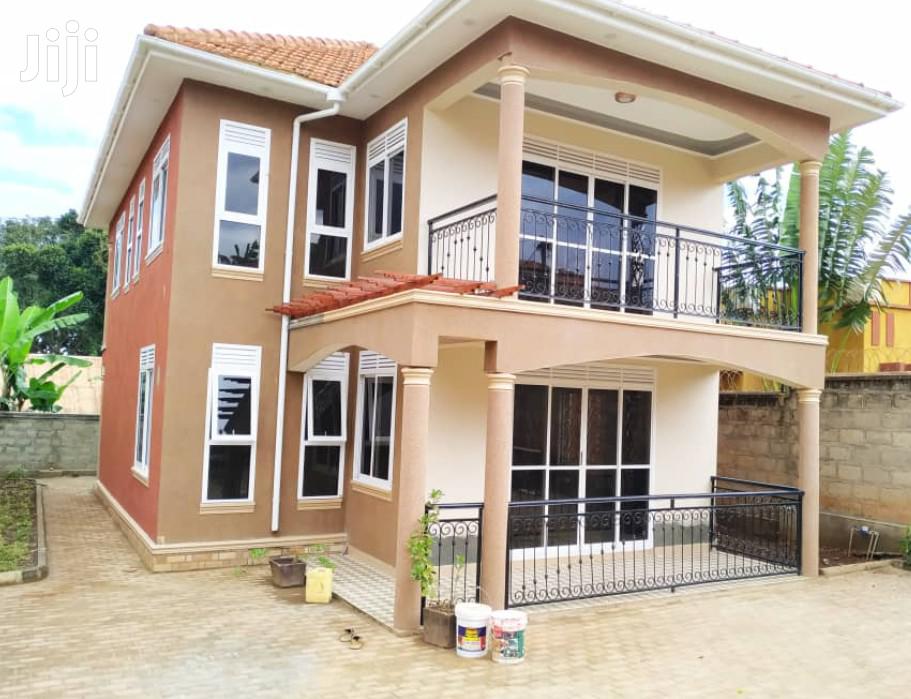 Stunning Flat In Kyariwajara For Sale in Kampala