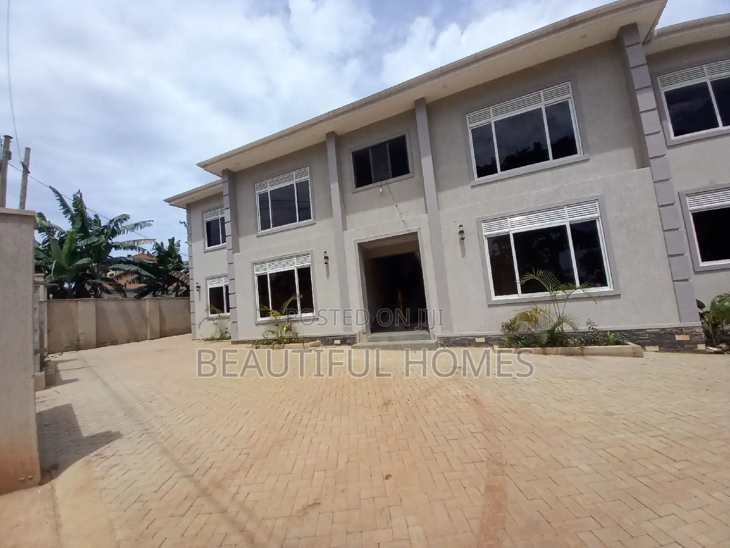 Furnished 2bdrm Apartment in Kira, Central Division for sale in Central Division