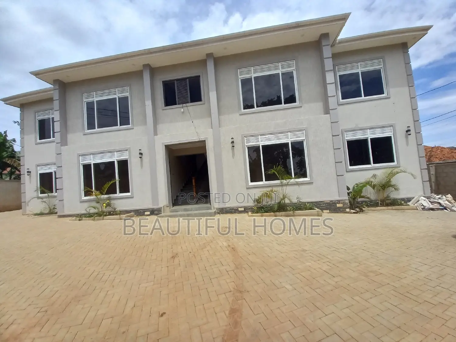Furnished 2bdrm Block of Flats in Kira, Central Division for sale in Central Division