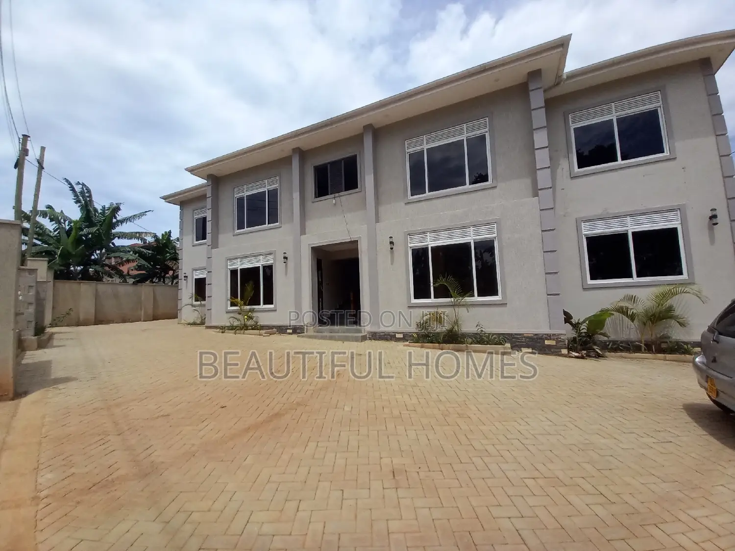 Furnished 2bdrm Apartment in Kira for sale in Kira