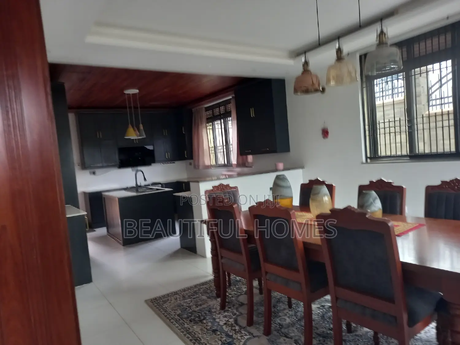 Furnished 5bdrm Mansion in Kira for sale in Kira