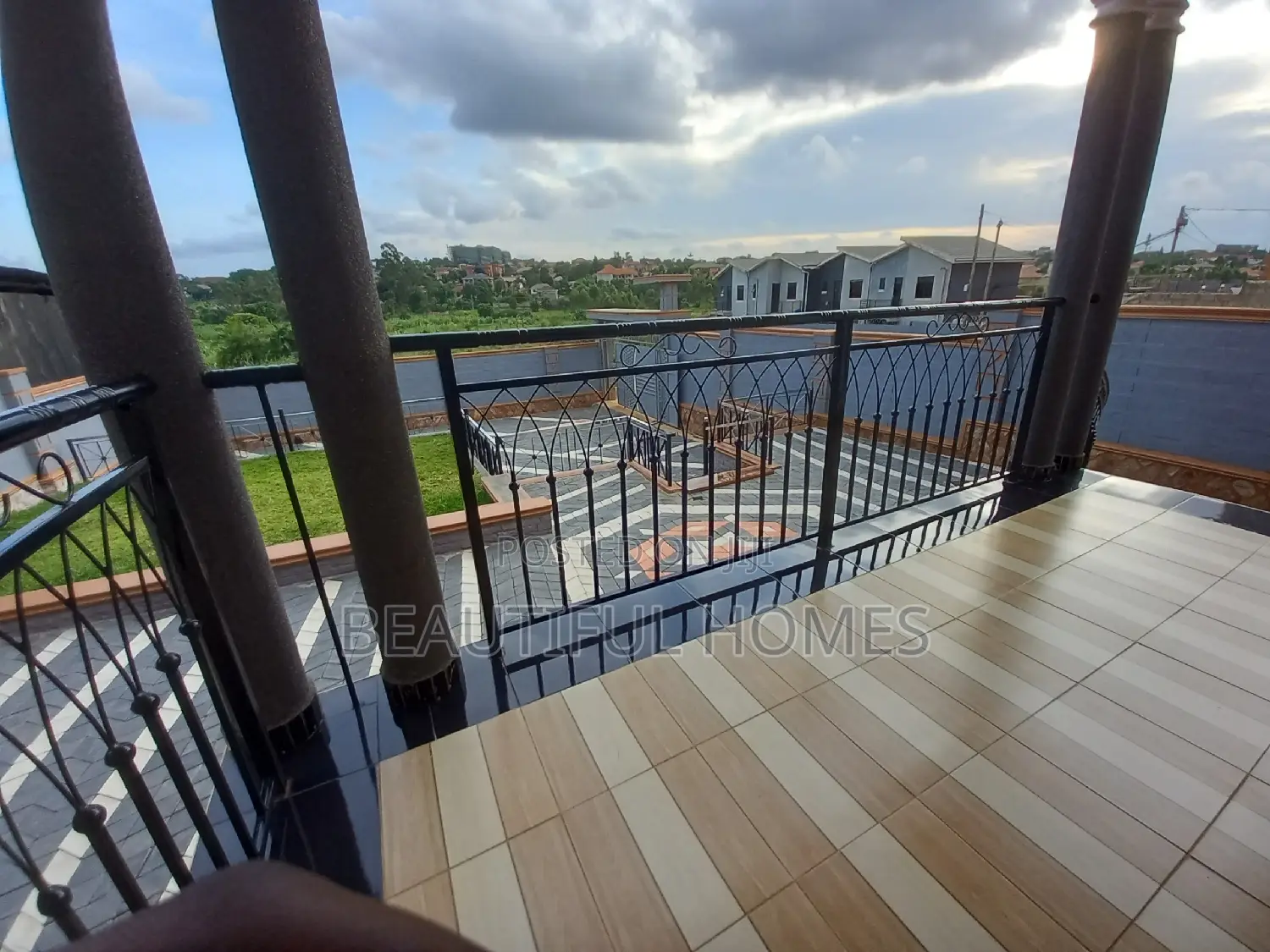 Furnished 4bdrm House in Kira for sale in Kira