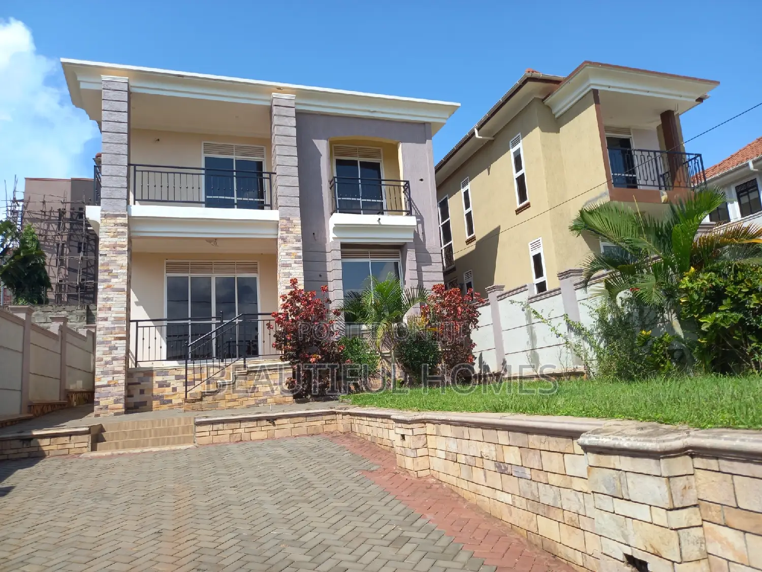 Furnished 4bdrm Maisonette in Kira 1 for sale in Kira