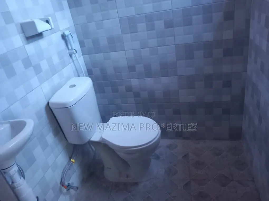 1bdrm Block of Flats in Najjanankumbi, Division A for rent in Division A