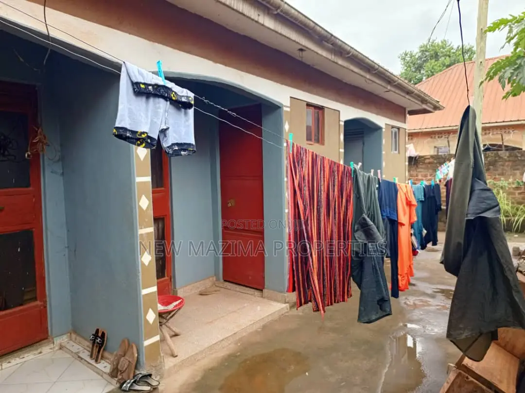 3bdrm House in Nansana Town, Division A for sale in Division A