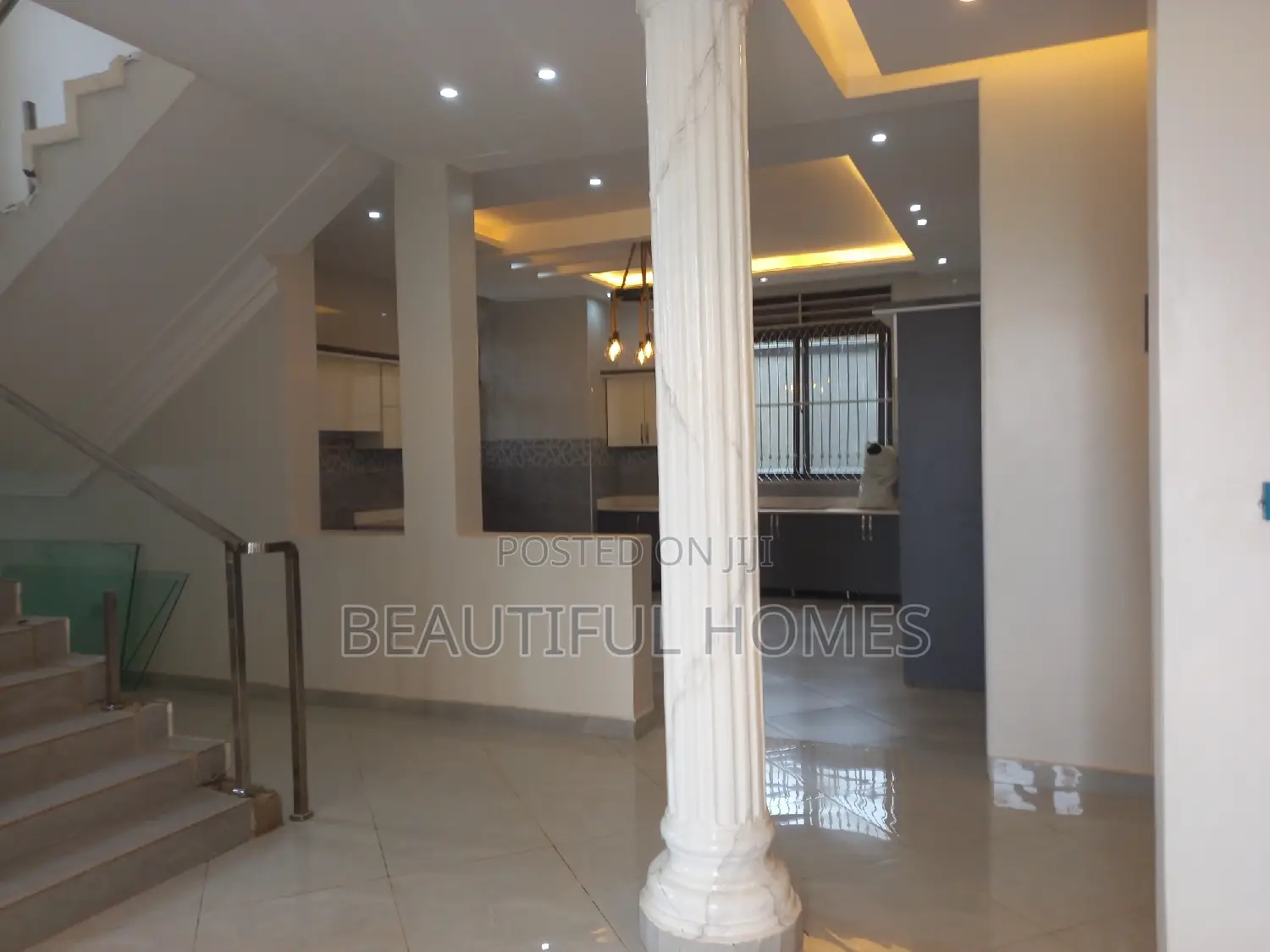 Furnished 6bdrm Mansion in Kira for sale in Kira