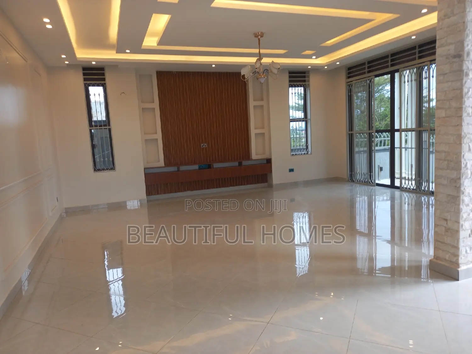 Furnished 6bdrm Duplex in Kira for sale in Kira