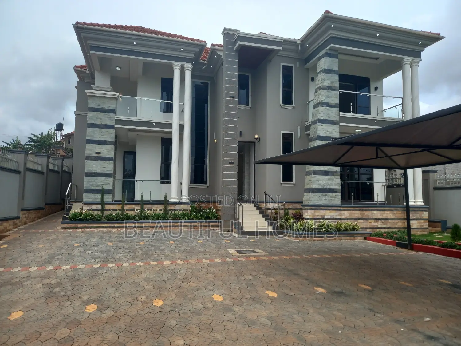 Furnished 6bdrm Duplex in Kira, Central Division for sale in Central Division