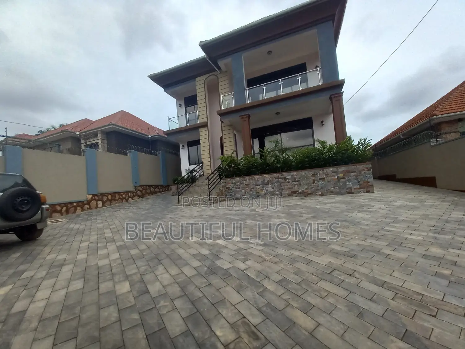 Furnished 6bdrm Duplex in Kira, Central Division for sale in Central Division